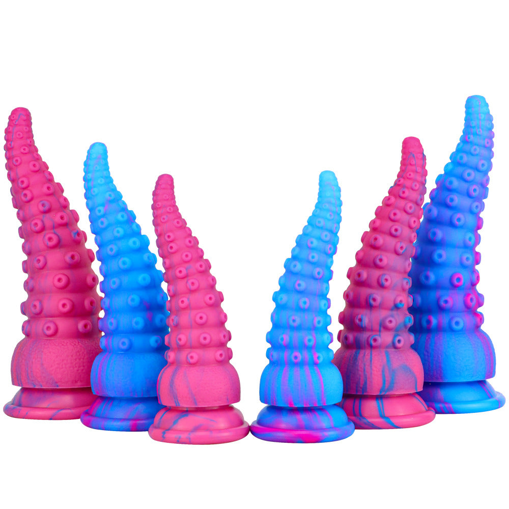 Sininen PLEASUREZ Dildo Lonkero Fantasia, pehmeä ja joustava dildo, realistinen muotoilu, kuvassa näkyvä yksityiskohtainen pinta.