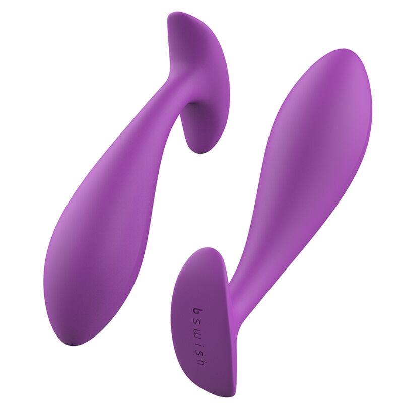 B Swish ETURAUHAS PLUGI Bfilled anaali-ihokku, musta, silikoninen ja ergonominen anal plug vessapenkissä.