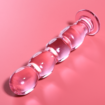 Lasinen NEBULA Dildo Nebula 10 pinkki, höyhenen kevyt ja kestävä dildo lasimateriaalista, näyttävä ja tyylikäs seksilelu.